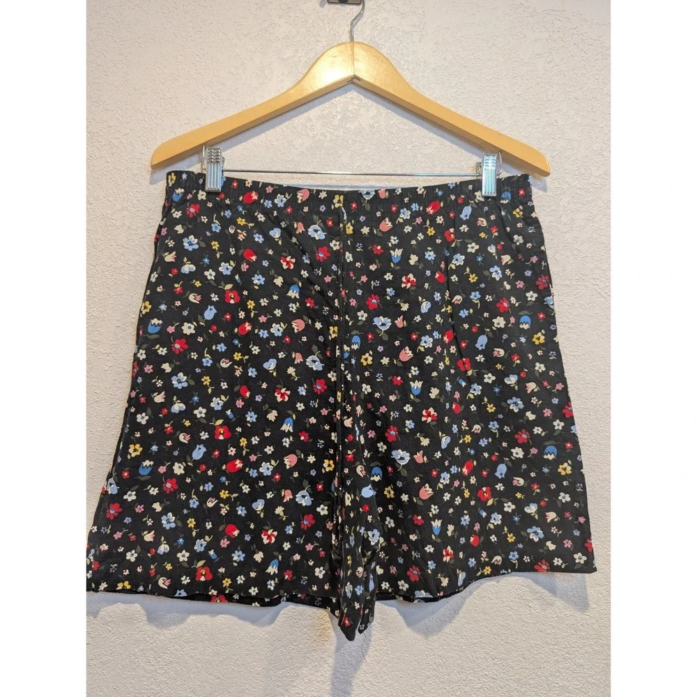 Vintage Floral Print Shorts G.W. division of Graff Size S‎ 0220